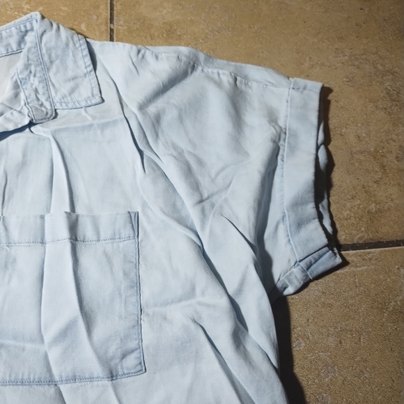 Como Vintage Women's Blue Short Sleeved Button Down Shirt Size Medium - Picture 7 of 11